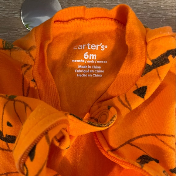 Pumpkin Footed Onesie Pajamas - Carters - 6 months - Picture 2 of 4